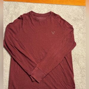 American Eagle Outfitters Men's Burgundy Long Sleeve Tee